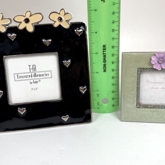 Set of 2 metal flower and hearts metal picture frames - Picture 10 of 16